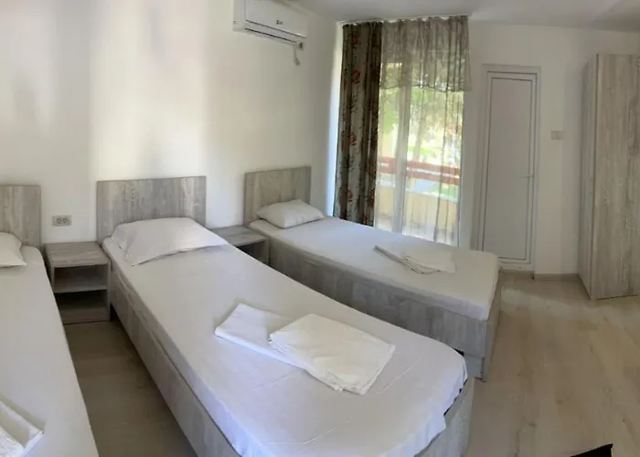 Complex Marea Neagra Szálloda 2*